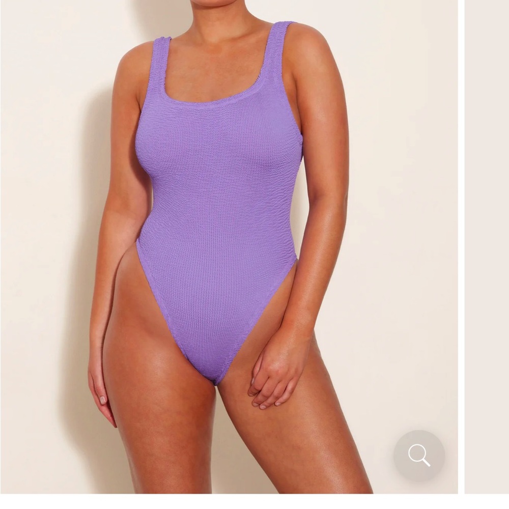 Hunza G One Piece